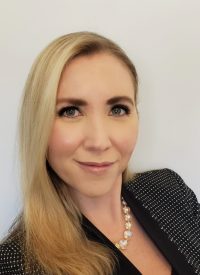 बेथ हेडशॉट क्रॉप्ड 2 बेथ हेडशॉट क्रॉप्ड 2